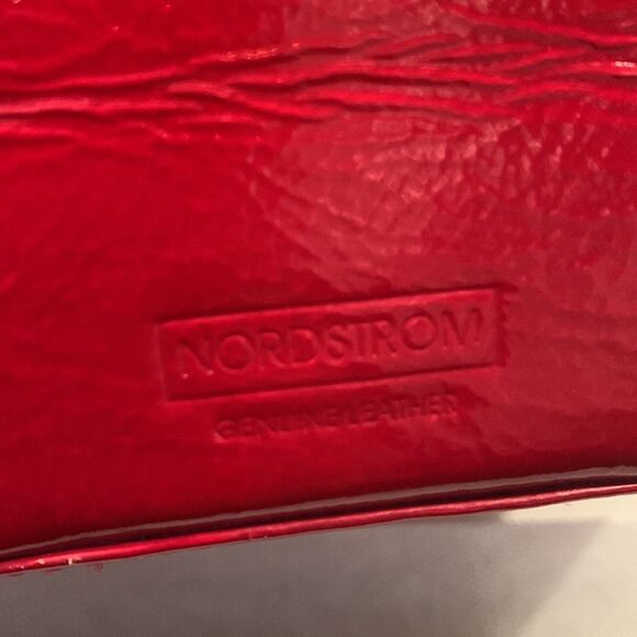 NORDSTROM jewelry box patent leather zip closure top handle divided compartment - Picture 7 of 15